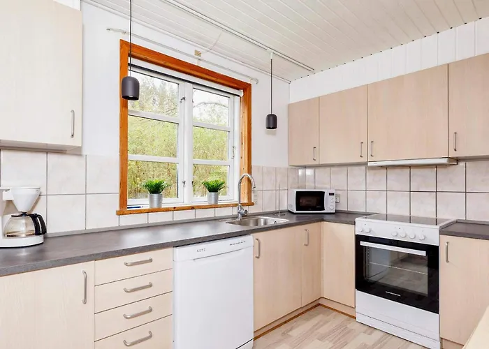 4 Star In Oster Assels-by Traum